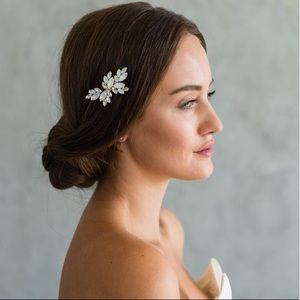 Brides & Hairpins Luna clip bridal hair clip